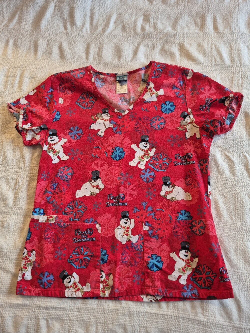 Frosty the Snowman women's XS scrub top uniform shirt holiday print EUC